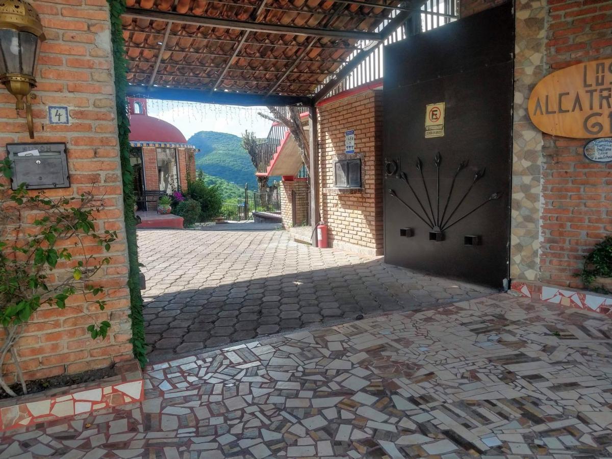 Hotel Alcatraces El Pueblito  Exteriör bild